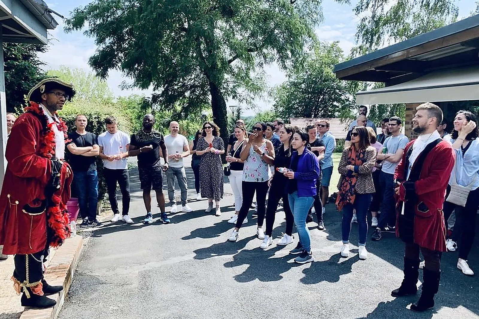 Team building insolite, TEAM BUILDING - ETRECHY (ESSONNE) : GAME TIME EVASION