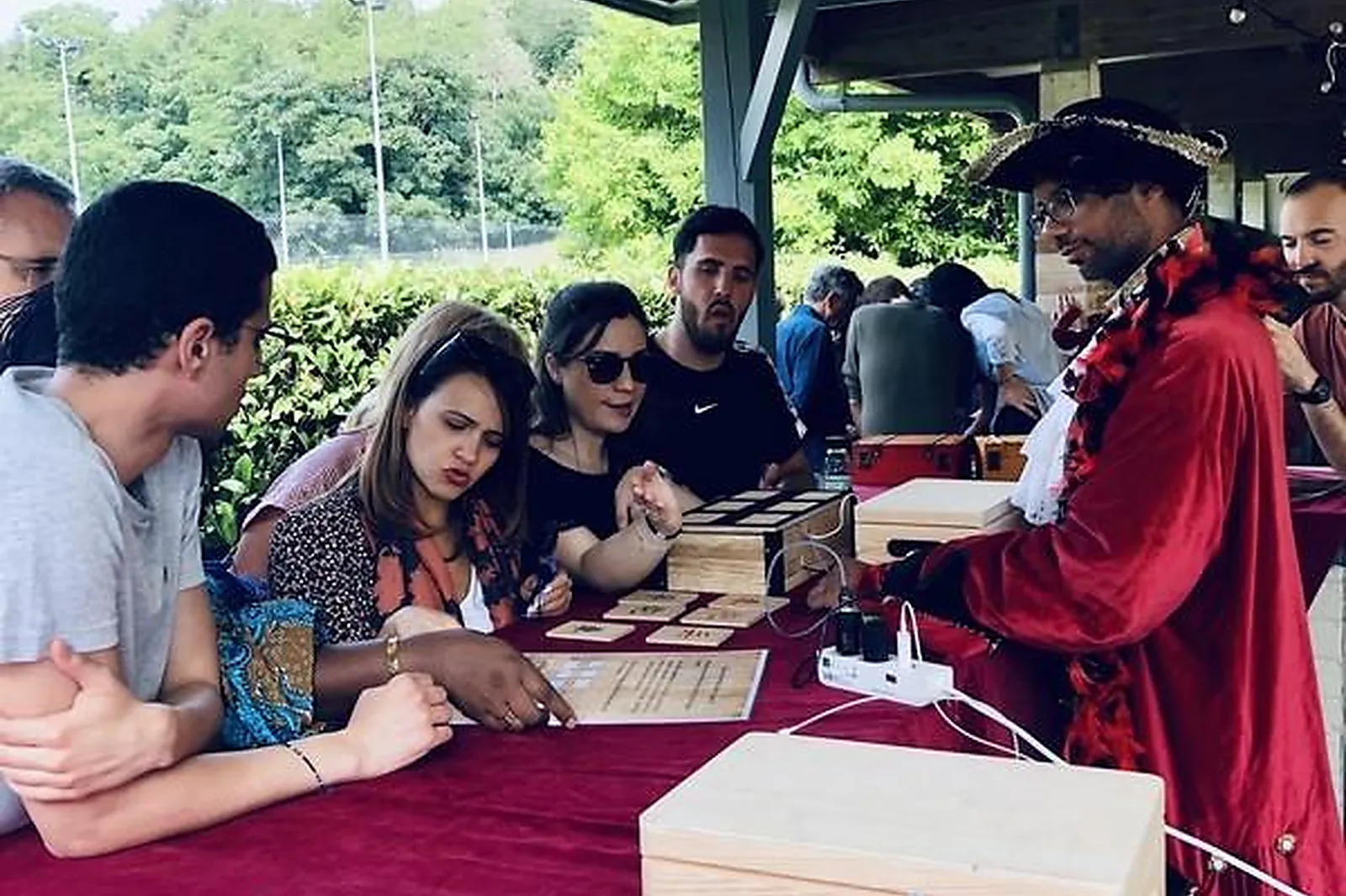 Team building insolite, TEAM BUILDING - ETRECHY (ESSONNE) : GAME TIME EVASION