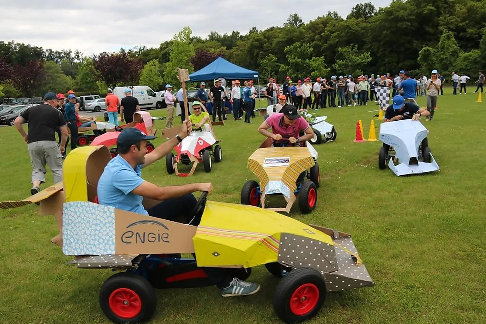 Team building construction, TEAM BUILDING - FONTAINEBLEAU (SEINE-ET-MARNE) : MAGMA GROUP