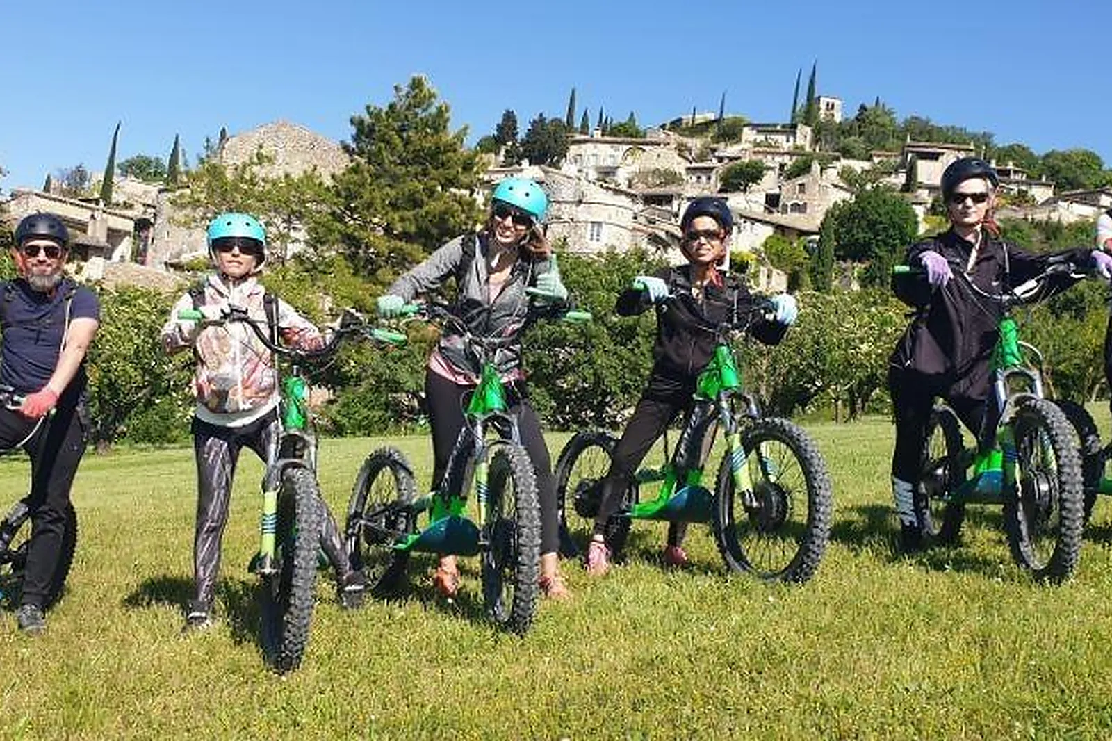 Team building original, TEAM BUILDING - LES TOURETTES (DRÔME) : 100 POURCENTS LOISIRS