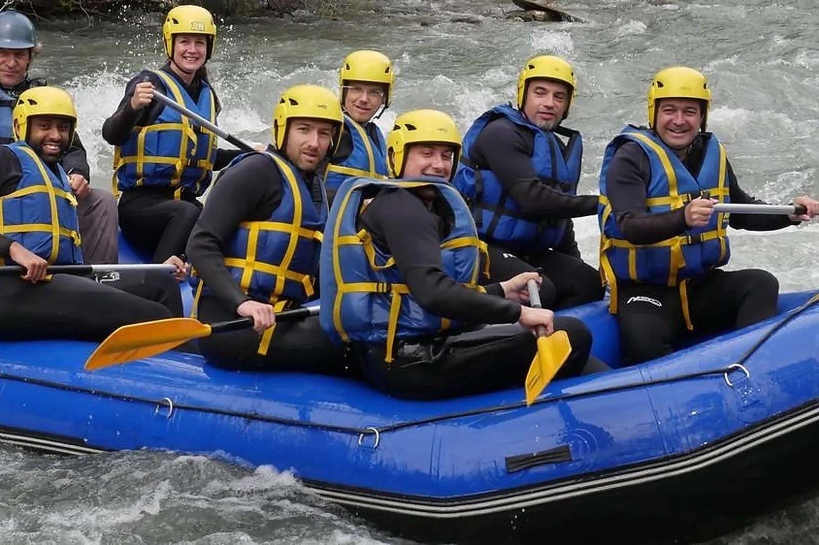 Team building sportif, TEAM BUILDING - MACOT-LA-PLAGNE (SAVOIE) : AN RAFTING