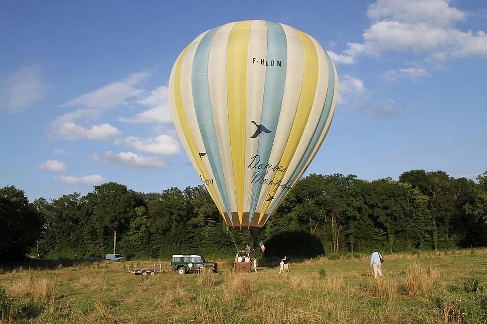Team building insolite, TEAM BUILDING - MARLIEUX (AIN) : DOMBES-MONTGOLFIÈRES