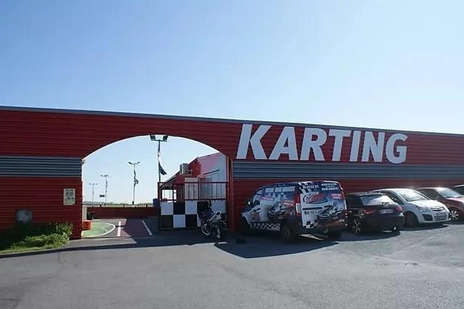 Team building automobile, TEAM BUILDING - MIGNE-AUXANCES (VIENNE) : NEW KART