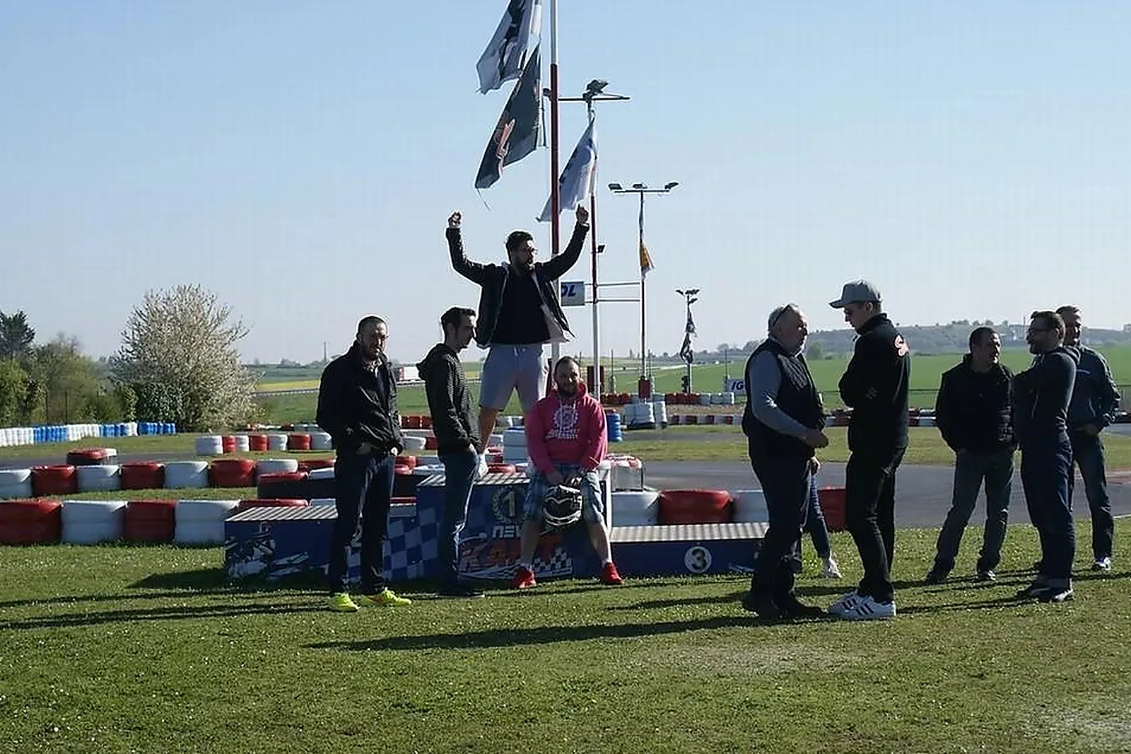 Team building automobile, TEAM BUILDING - MIGNE-AUXANCES (VIENNE) : NEW KART