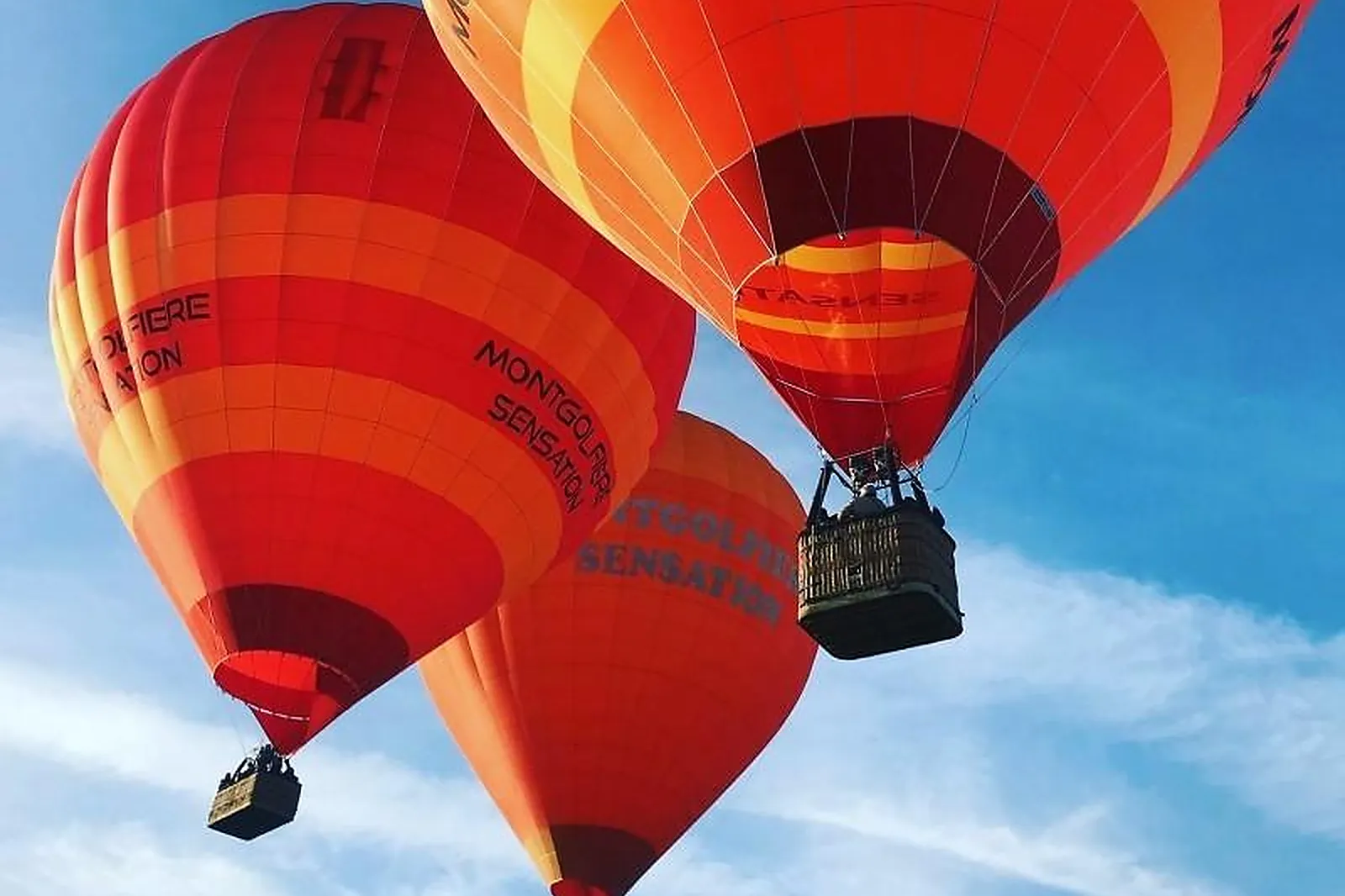Team building insolite, TEAM BUILDING - MIREBEAU (VIENNE) : MONTGOLFIÈRE SENSATION