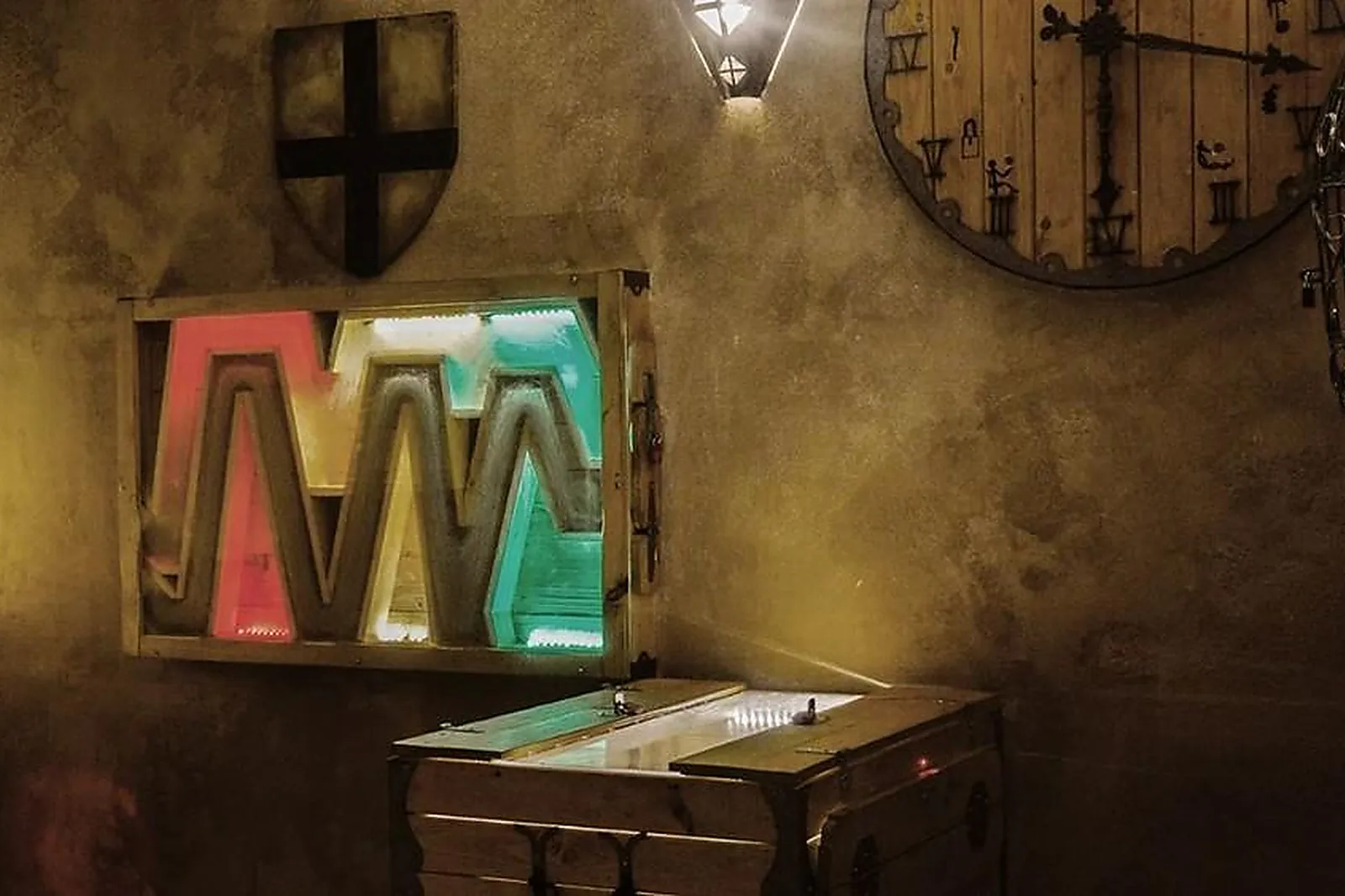 Team building insolite, TEAM BUILDING - PARIS (PARIS) : HAPPY HOUR ESCAPE GAME