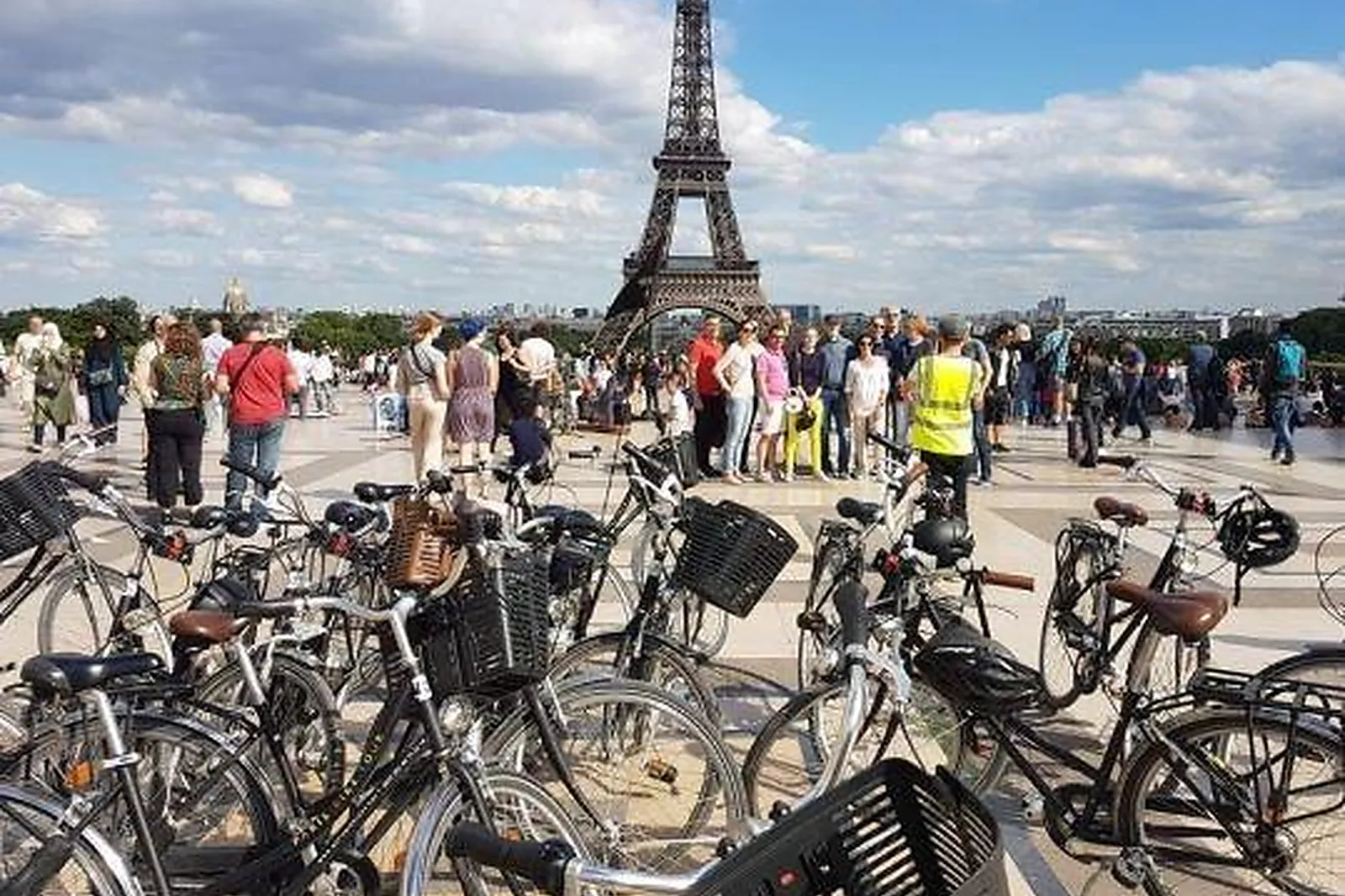 Team building sportif, TEAM BUILDING - PARIS (PARIS) : PARIS BIKE TOUR