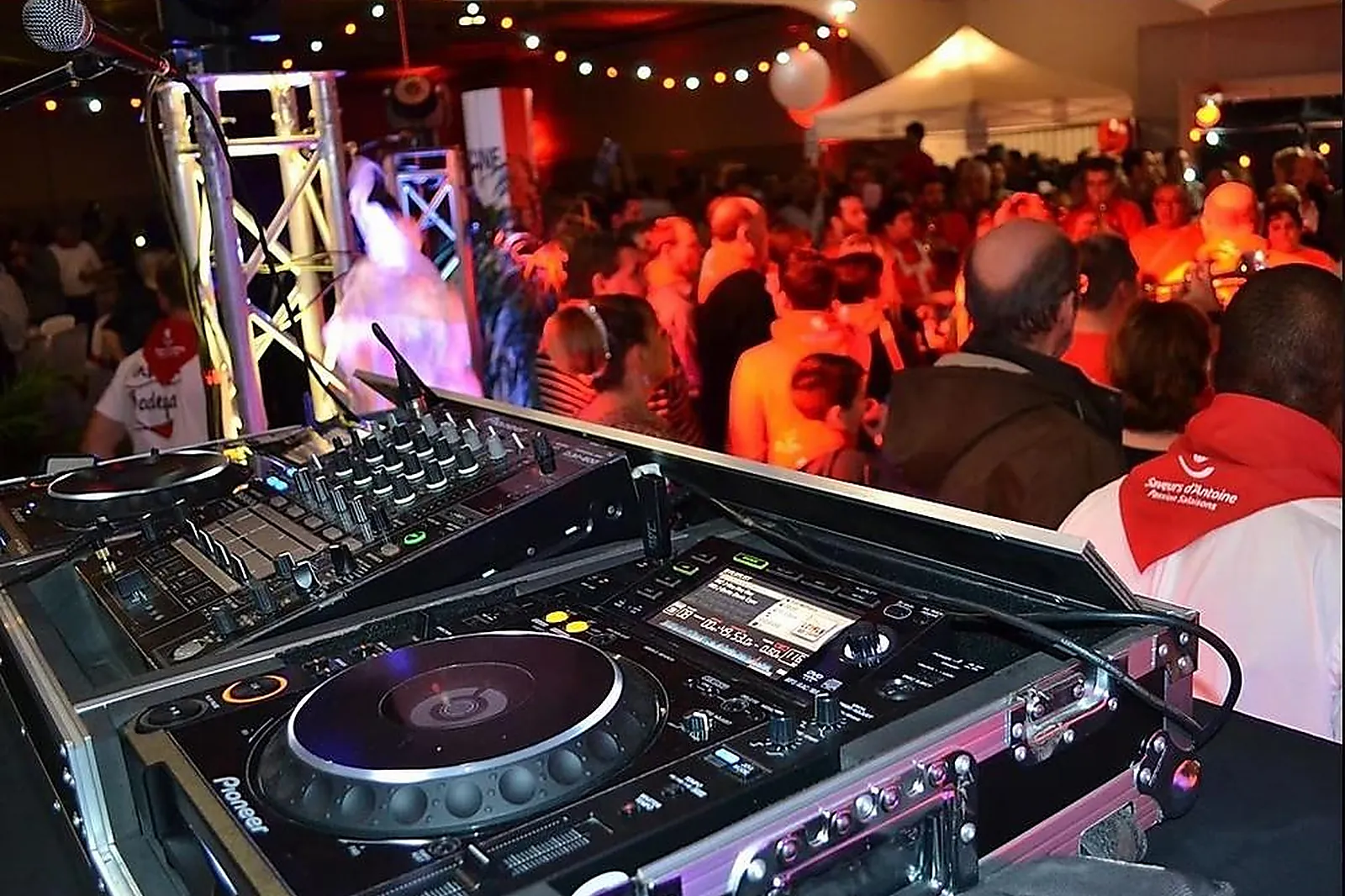 Team building original, TEAM BUILDING - PEYRAT DE BELLAC (HAUTE-VIENNE) : ALS - ANIMATION LOCATION SERVICES