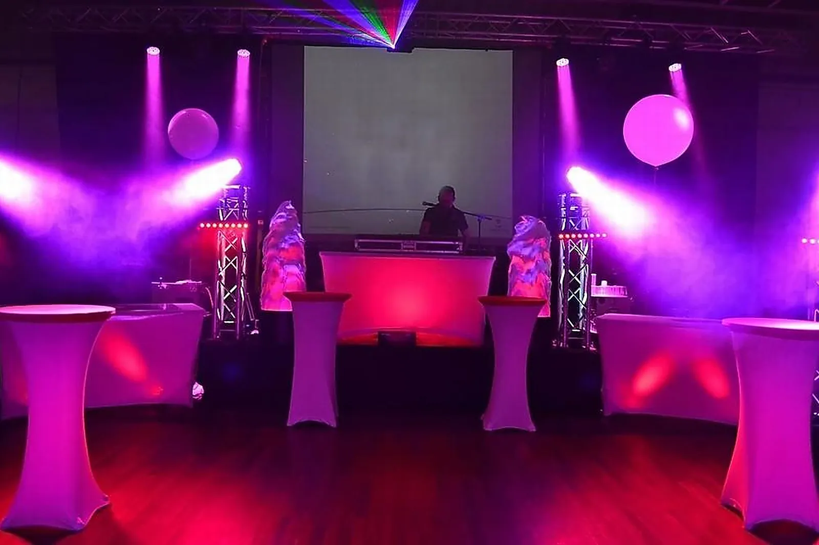 Team building original, TEAM BUILDING - PEYRAT DE BELLAC (HAUTE-VIENNE) : ALS - ANIMATION LOCATION SERVICES