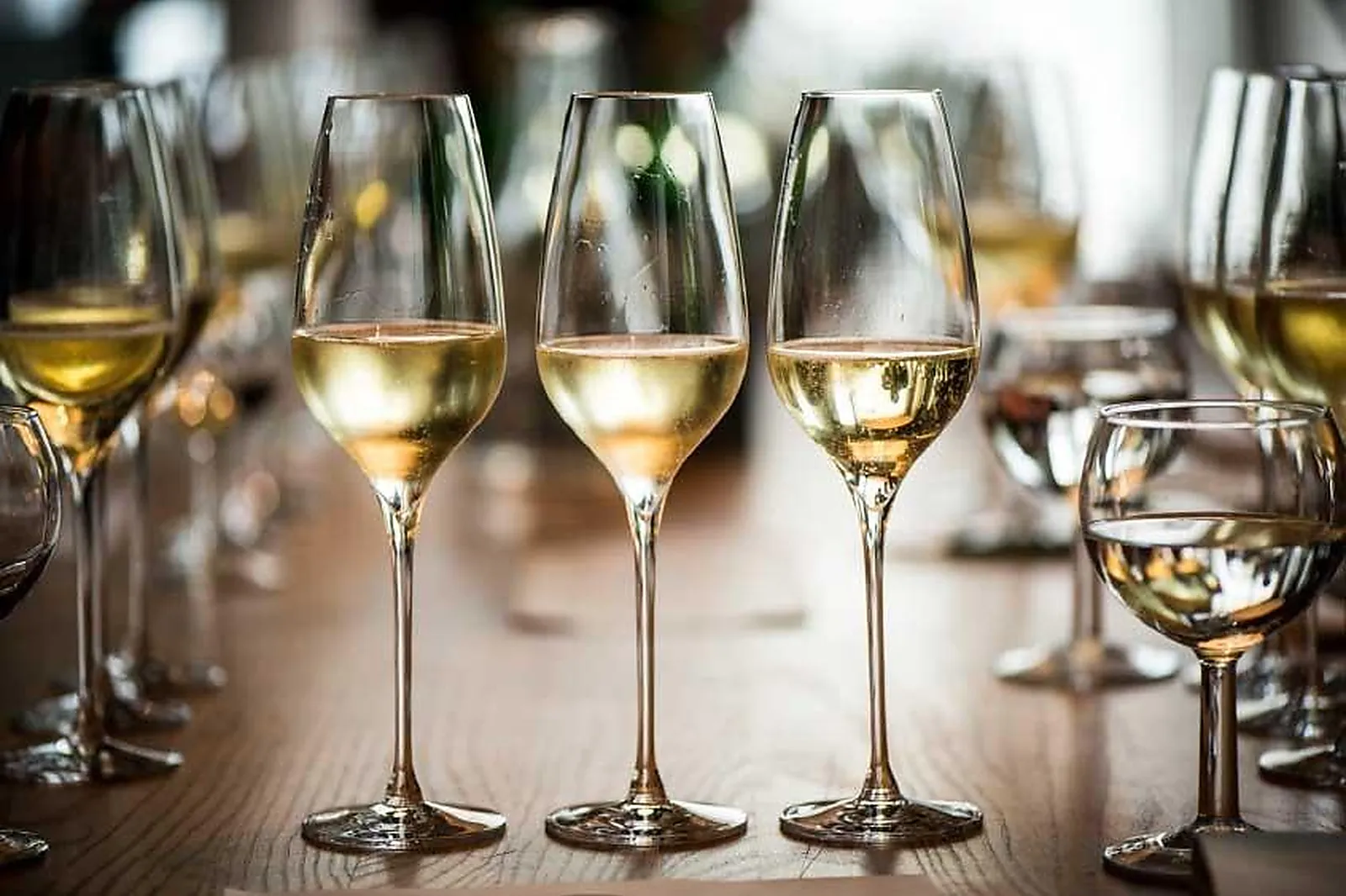 Team building original, TEAM BUILDING - REIMS (MARNE) : TAITTINGER