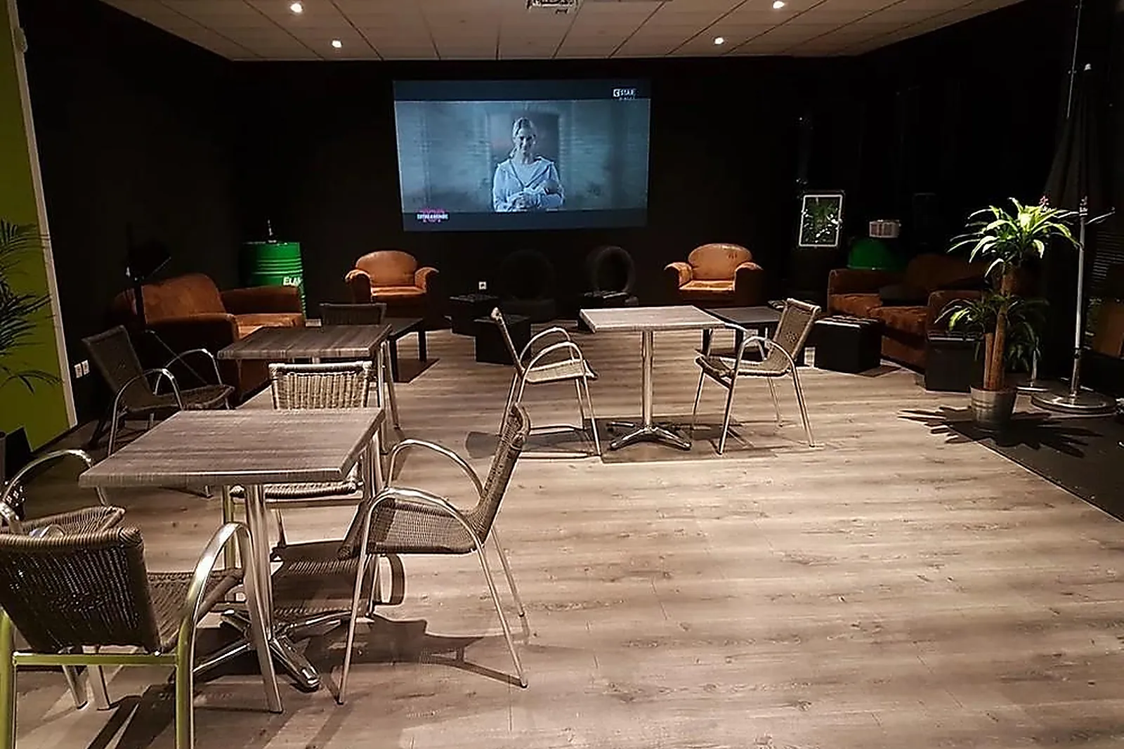 Team building original, TEAM BUILDING - SAINT-JUST-SAINT-RAMBERT (LOIRE) : SQUARE PERFORMANCE