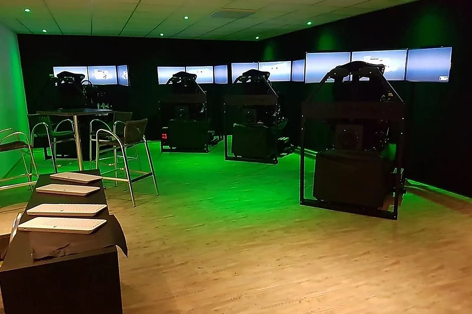 Team building original, TEAM BUILDING - SAINT-JUST-SAINT-RAMBERT (LOIRE) : SQUARE PERFORMANCE