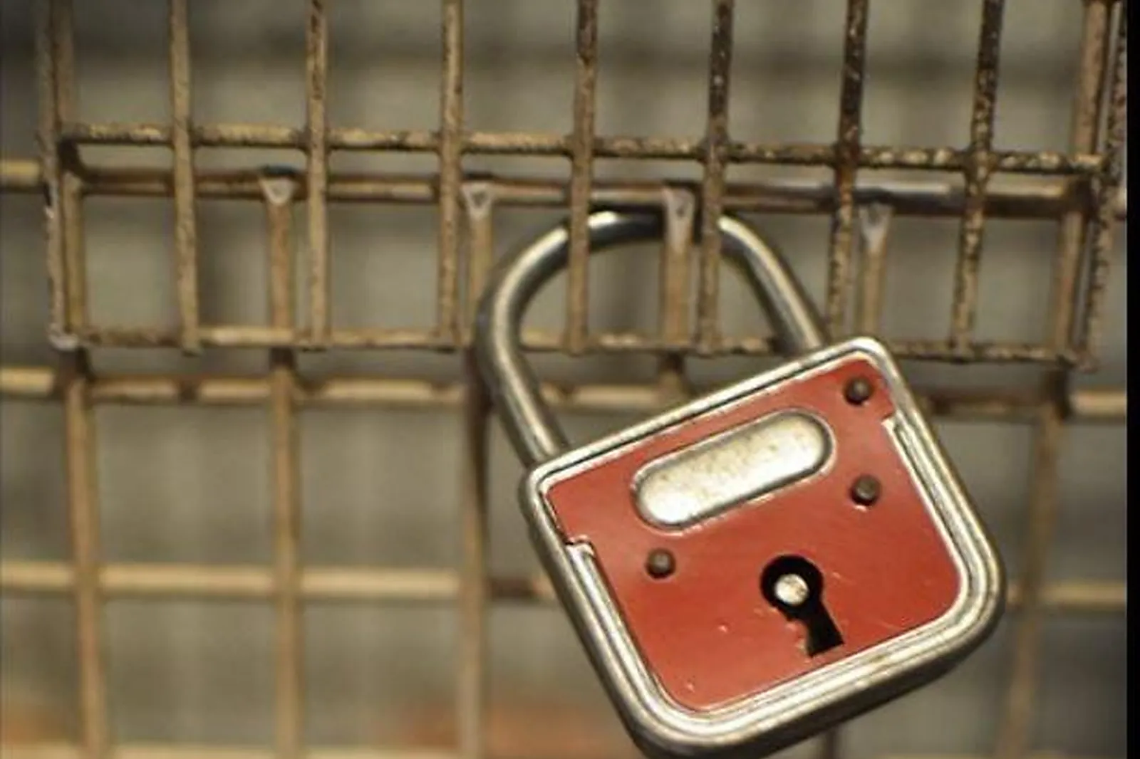 Team building original, TEAM BUILDING - THUIR (PYRÉNÉES-ORIENTALES) : LA CAVE ROUGE