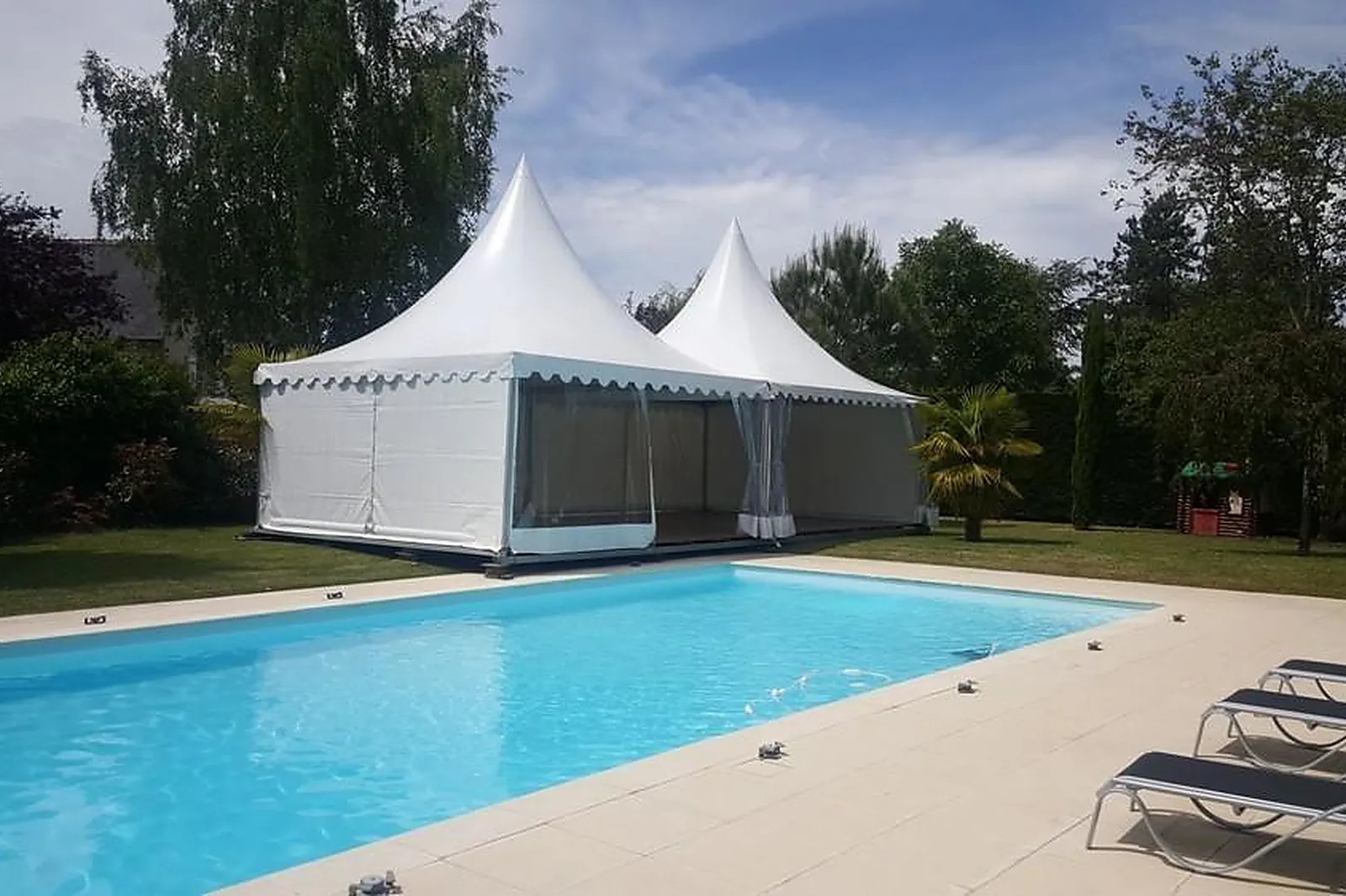 Tente et Chapiteau, TENTES ET CHAPITEAUX - AMBOISE (INDRE-ET-LOIRE) : JST EVENTS