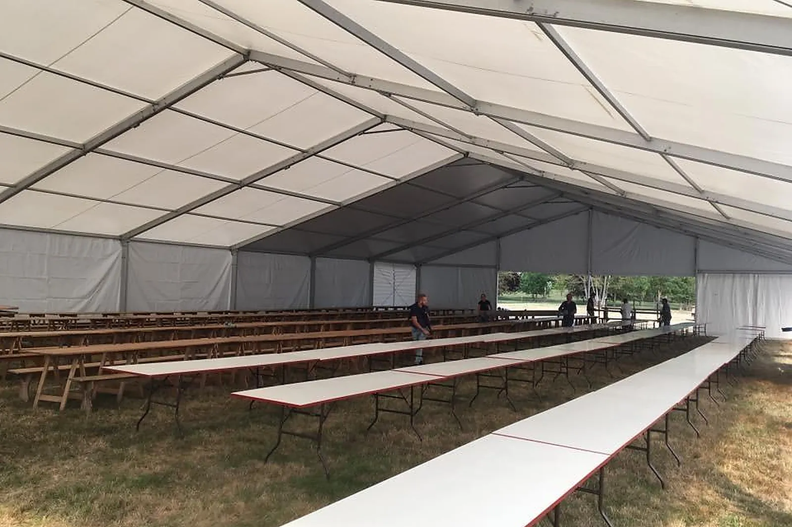 Tente et Chapiteau, TENTES ET CHAPITEAUX - AMBOISE (INDRE-ET-LOIRE) : JST EVENTS