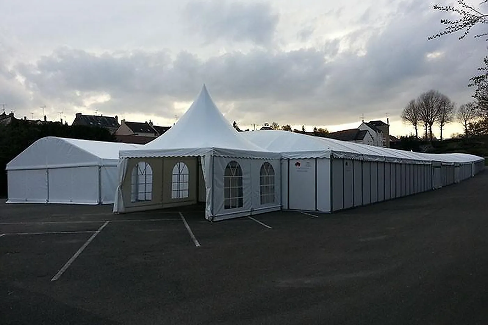 Tente et Chapiteau, TENTES ET CHAPITEAUX - ARCONNAY (SARTHE) : CHAPITEAUX ALENÇONNAIS
