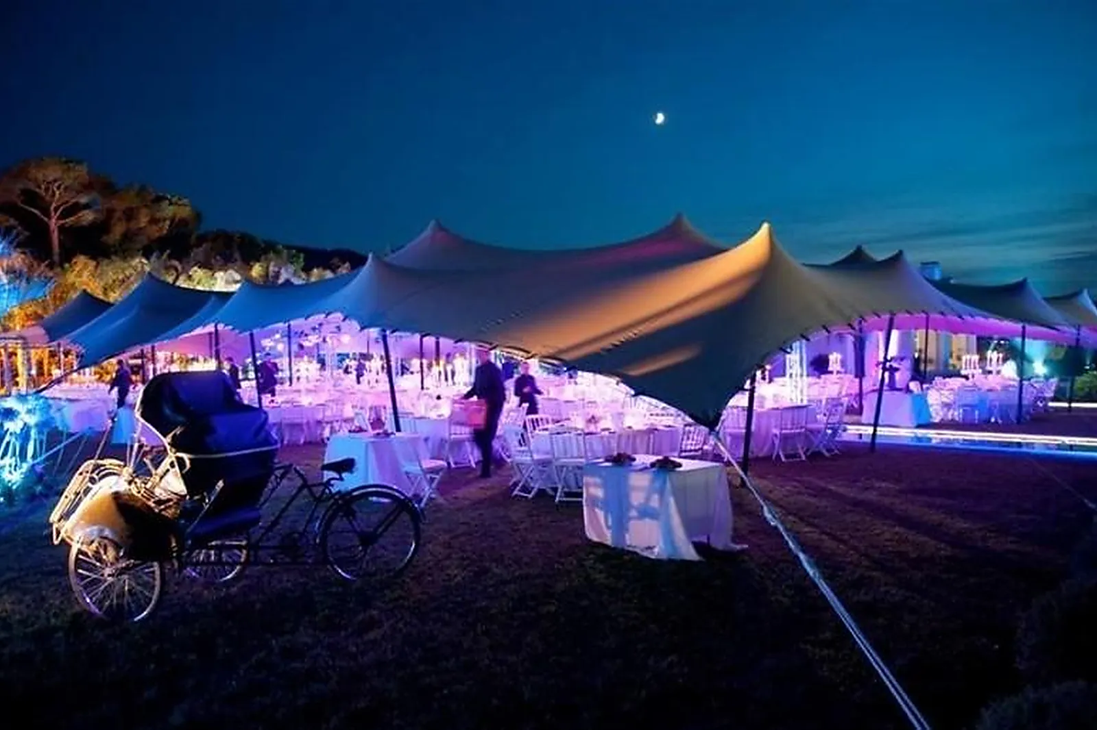 Tente et Chapiteau, TENTES ET CHAPITEAUX - DRAP (ALPES-MARITIMES) : TEN BY FIFTEEN