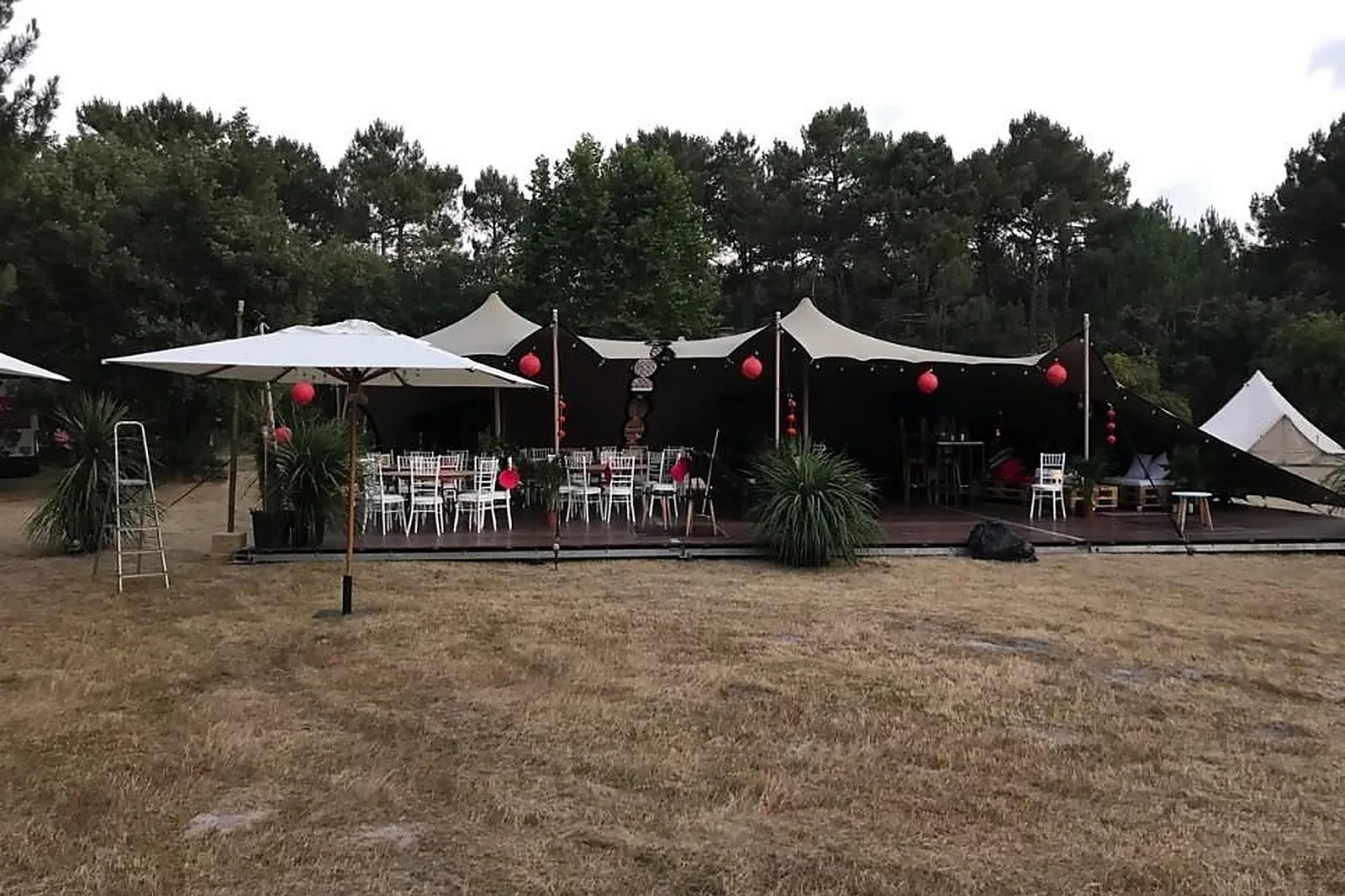 Tente et Chapiteau, TENTES ET CHAPITEAUX - GIRONDE-SUR-DROPT (GIRONDE) : EVENTS TENT CONCEPT