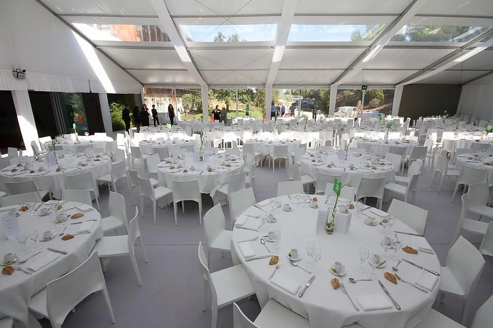 Tente et Chapiteau, TENTES ET CHAPITEAUX - LA PENNE-SUR-HUVEAUNE (BOUCHES-DU-RHÔNE) : PROVENCE LOCATION