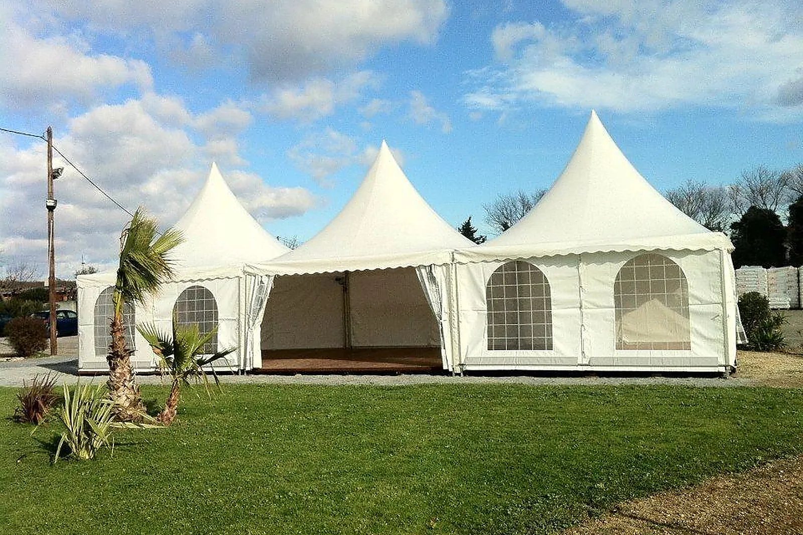 Tente et Chapiteau, TENTES ET CHAPITEAUX - PAULHAN (HÉRAULT) : LOCA SOLEIL