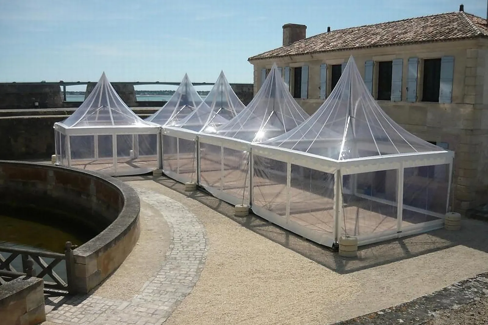 Tente et Chapiteau, TENTES ET CHAPITEAUX - PÉRIGNY (CHARENTE-MARITIME) : AU TIVOLI ROCHELAIS