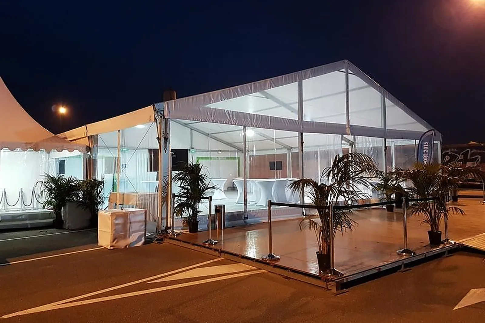 Tente et Chapiteau, TENTES ET CHAPITEAUX - ROQUETOIRE (PAS-DE-CALAIS) : CHAPITEAUX LOURDEL