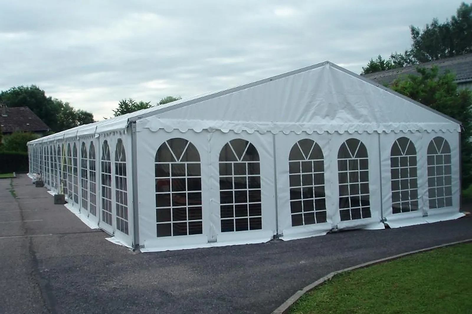 Tente et Chapiteau, TENTES ET CHAPITEAUX - SAINT-CLEMENT (MEURTHE-ET-MOSELLE) : BAYARD EVENEMENTIEL