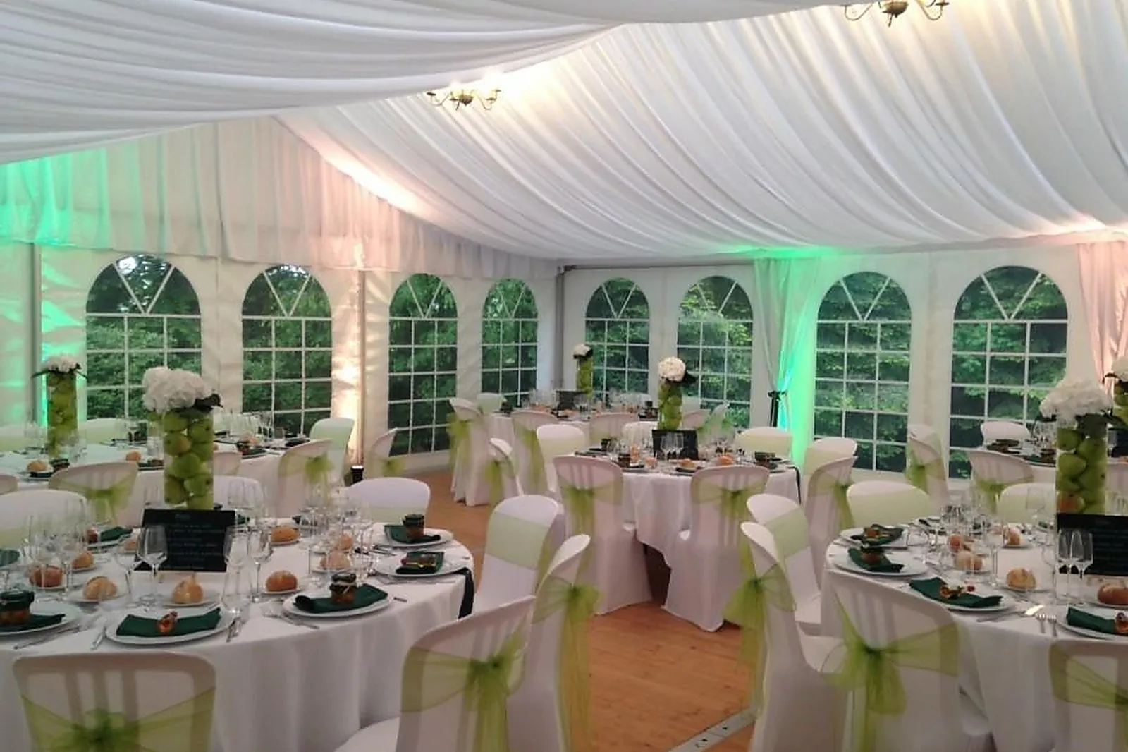 Tente et Chapiteau, TENTES ET CHAPITEAUX - SAINT-CLEMENT (MEURTHE-ET-MOSELLE) : BAYARD EVENEMENTIEL