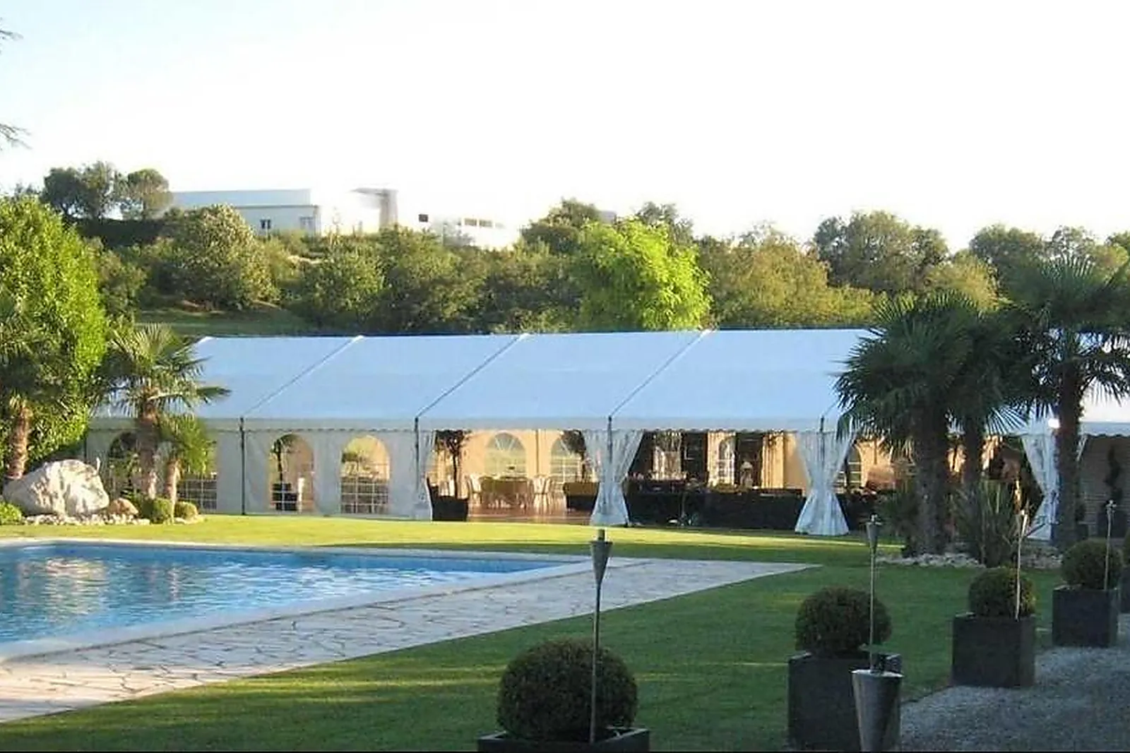 Tente et Chapiteau, TENTES ET CHAPITEAUX - SAINT-GEOIRE-EN-VALDAINE (ISÈRE) : VALDAINE CHAPITEAUX