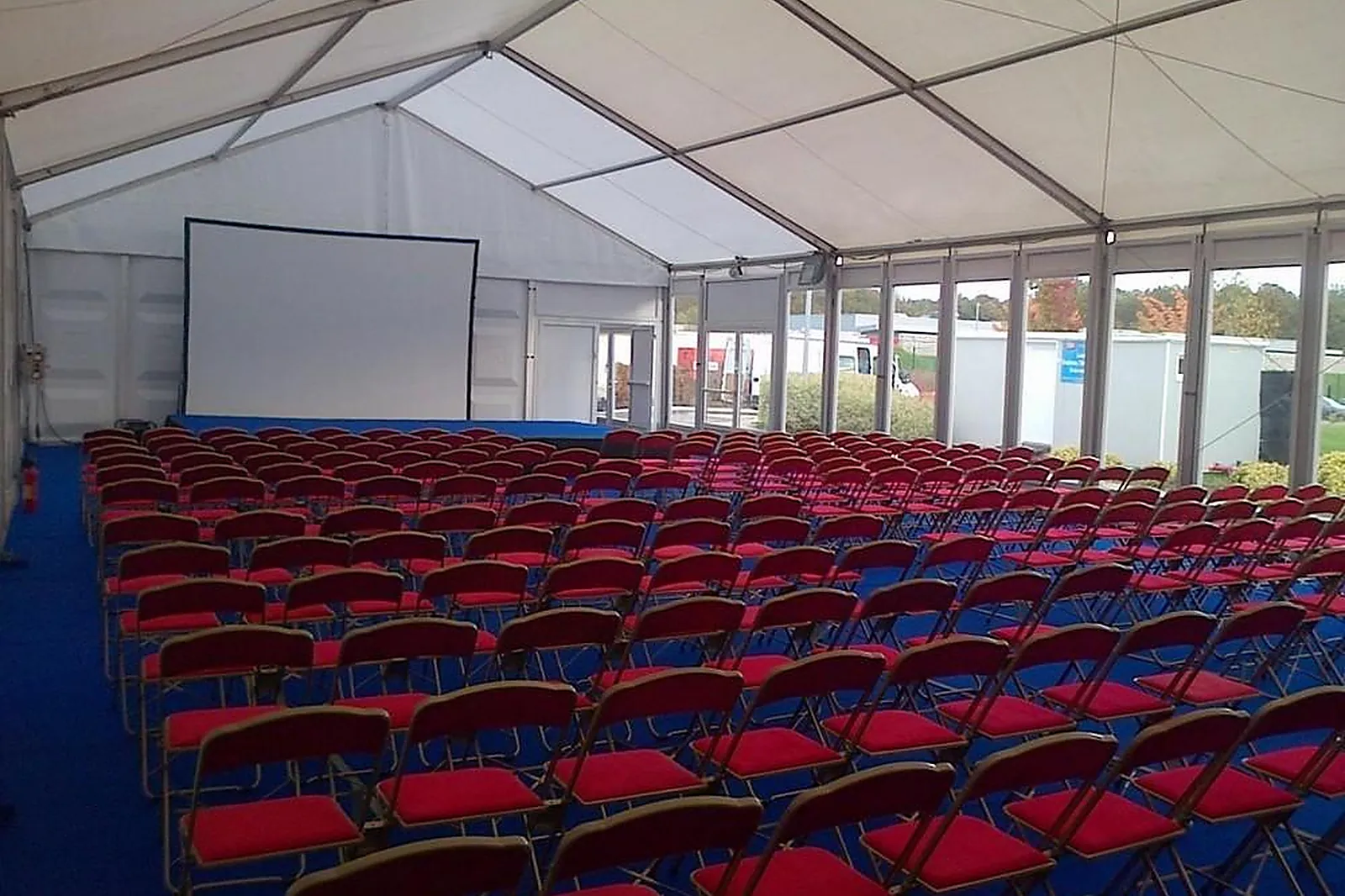 Tente et Chapiteau, TENTES ET CHAPITEAUX - SAINT GIBRIEN (MARNE) : SPLATCH 51