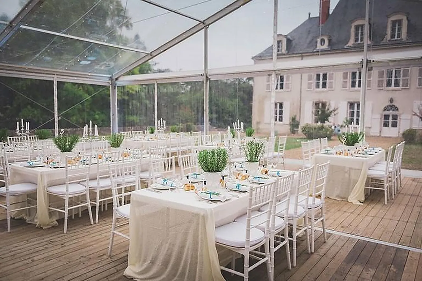 Tente et Chapiteau, TENTES ET CHAPITEAUX - SARGE-SUR-BRAYE (LOIR-ET-CHER) : TENTE EVENT CORVASIER