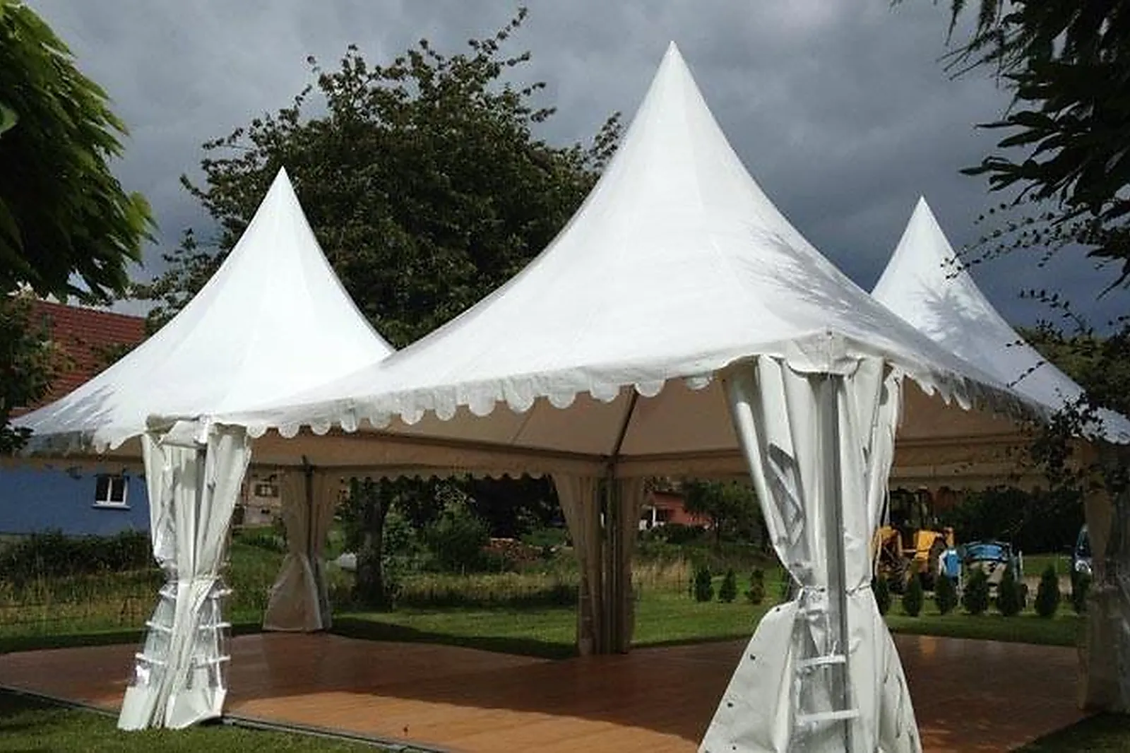 Tente et Chapiteau, TENTES ET CHAPITEAUX - SUNDHOFFEN (HAUT-RHIN) : ALSACE CHAPITEAUX