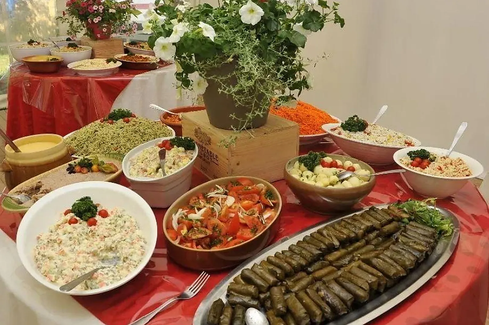 Provence-Alpes-Côte d'Azur, TRAITEURS - AIX EN PROVENCE (BOUCHES-DU-RHÔNE) : ARMAND TRAITEUR