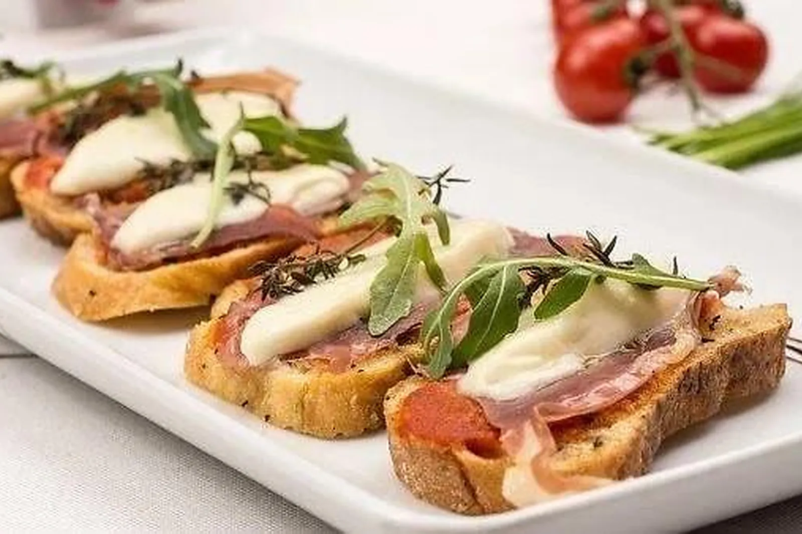 Centre - Val de Loire, TRAITEURS - ATHEE-SUR-CHER (INDRE-ET-LOIRE) : PASCAL COLAS