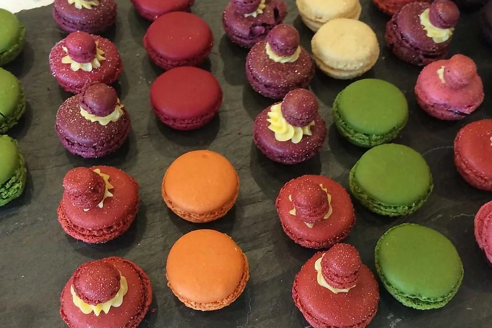 Languedoc-Roussillon-Midi-Pyrénées, TRAITEURS - AUTERIVE (HAUTE-GARONNE) : JEAN-LUC BERNAT