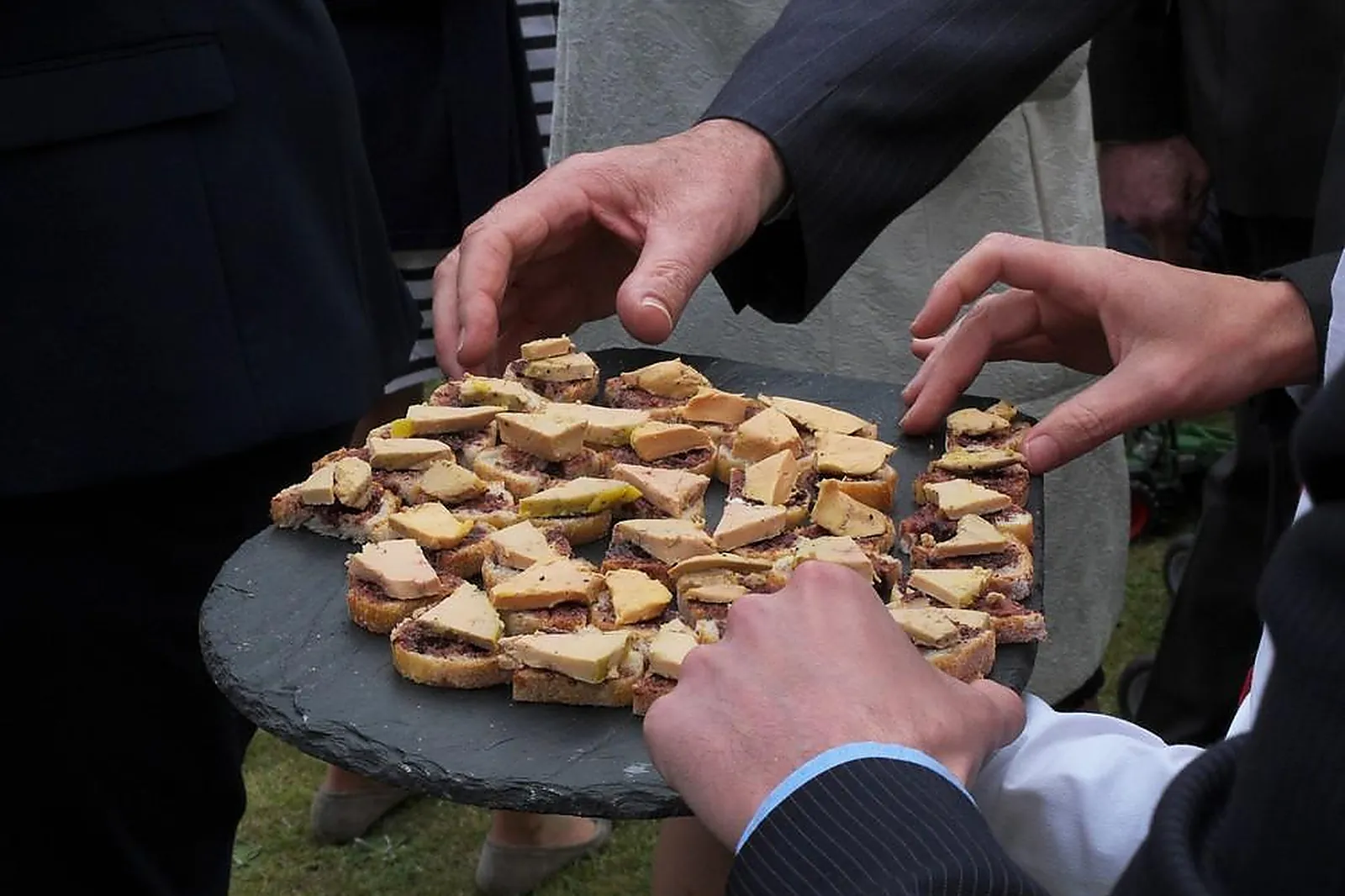 Languedoc-Roussillon-Midi-Pyrénées, TRAITEURS - AUTERIVE (HAUTE-GARONNE) : JEAN-LUC BERNAT