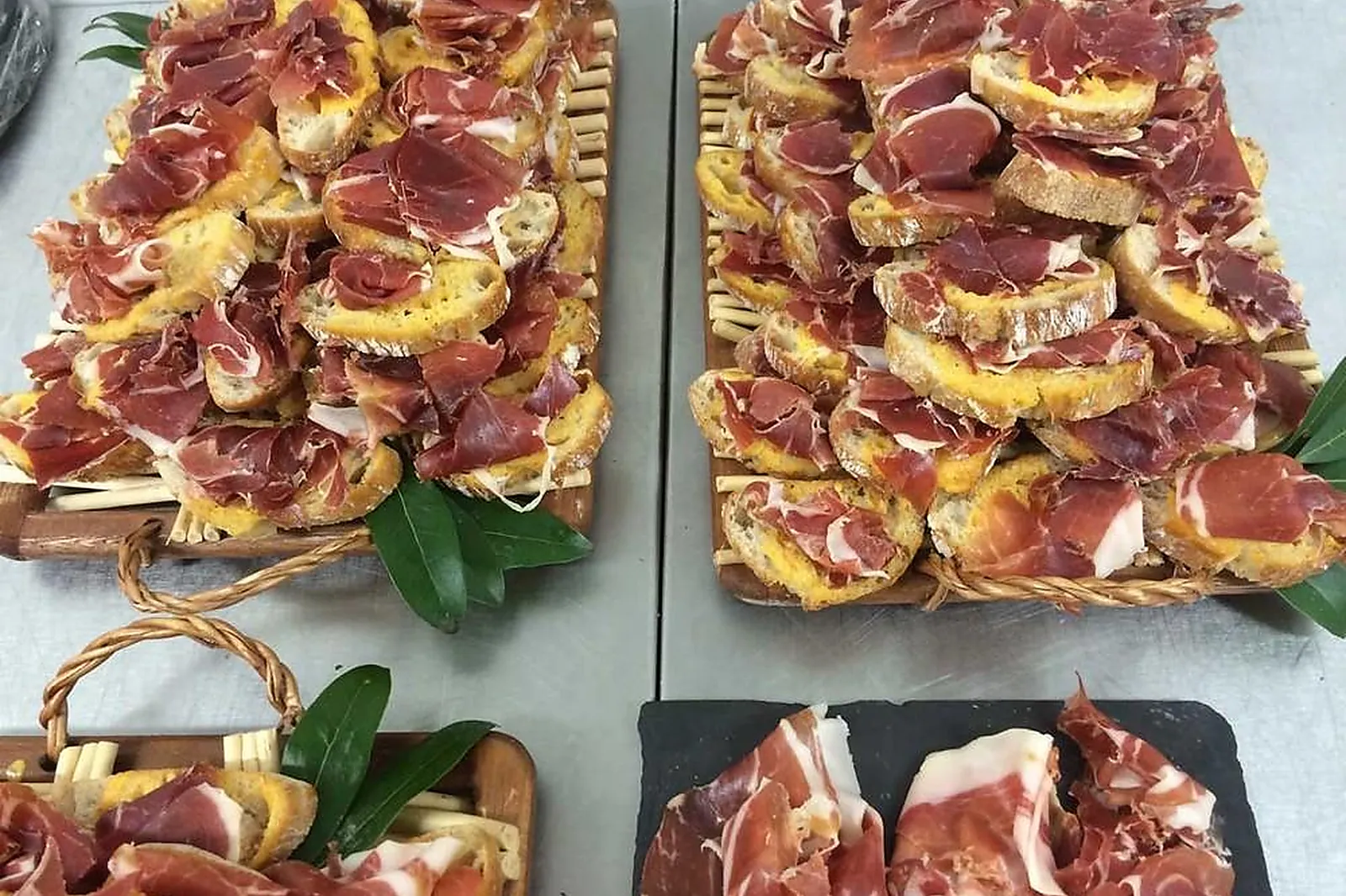 Languedoc-Roussillon-Midi-Pyrénées, TRAITEURS - AUTERIVE (HAUTE-GARONNE) : JEAN-LUC BERNAT