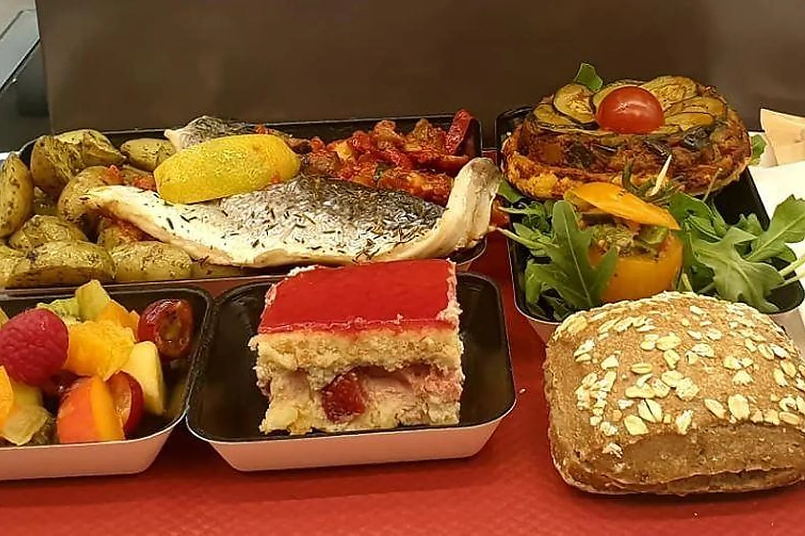 Languedoc-Roussillon-Midi-Pyrénées, TRAITEURS - ALBI (TARN) : DIDIER TRAITEUR