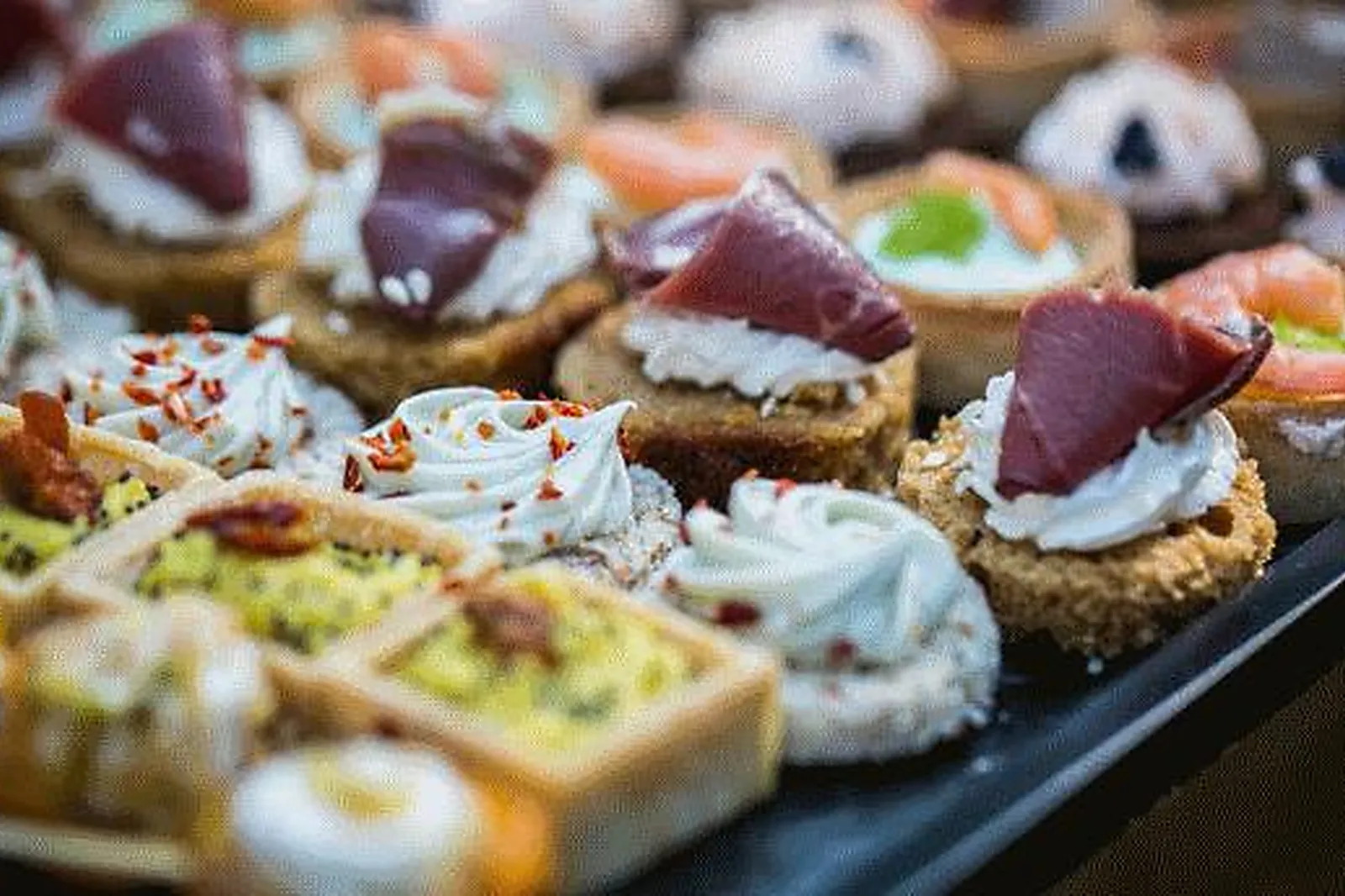 Provence-Alpes-Côte d'Azur, TRAITEURS - ALLAUCH (BOUCHES-DU-RHÔNE) : STAR EVENEMENT