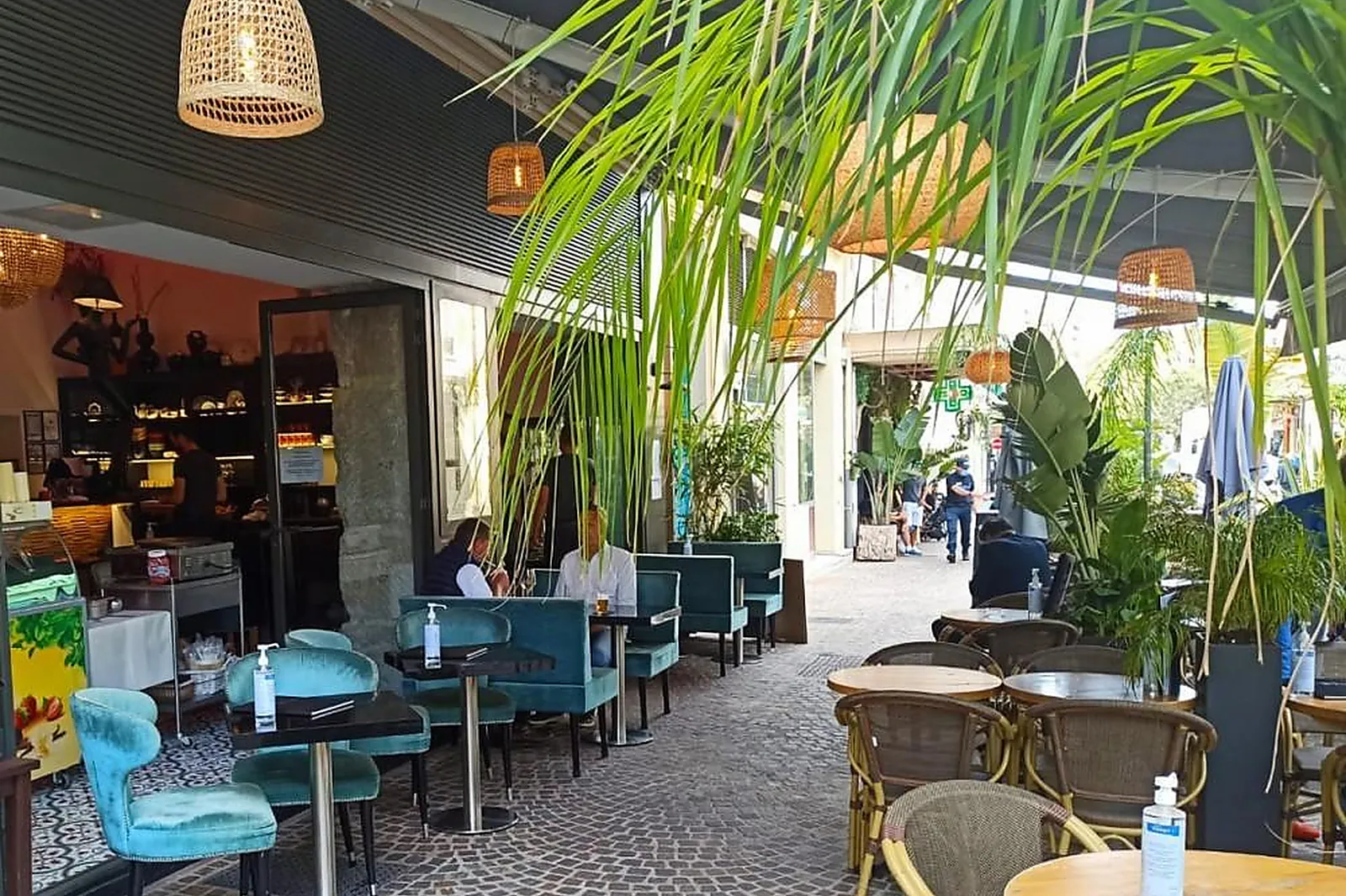 Provence-Alpes-Côte d'Azur, TRAITEURS - BEAULIEU-SUR-MER (ALPES-MARITIMES) : LE TRAITEUR DES HALLES