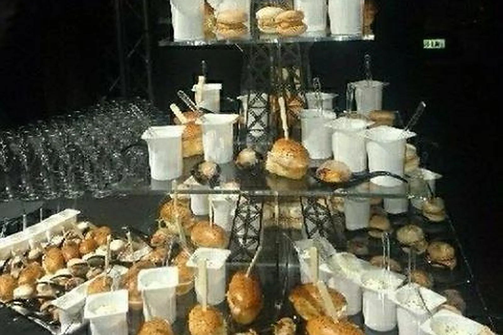 Auvergne-Rhône-Alpes, TRAITEURS - BEAUMONT (PUY-DE-DÔME) : DÉLIC À DOM