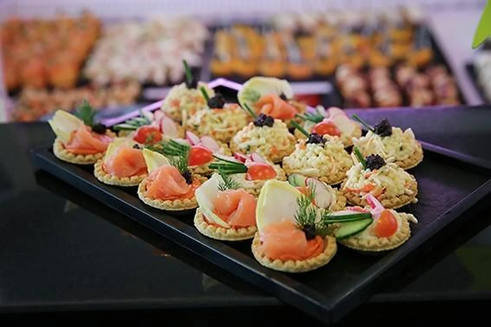 Aquitaine-Limousin-Poitou-Charentes, TRAITEURS - BESSINES (DEUX-SÈVRES) : CHOLLET TRAITEUR