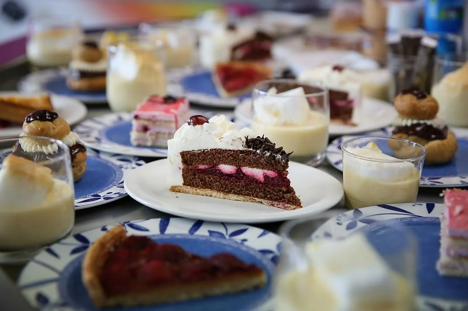 Aquitaine-Limousin-Poitou-Charentes, TRAITEURS - BESSINES (DEUX-SÈVRES) : CHOLLET TRAITEUR