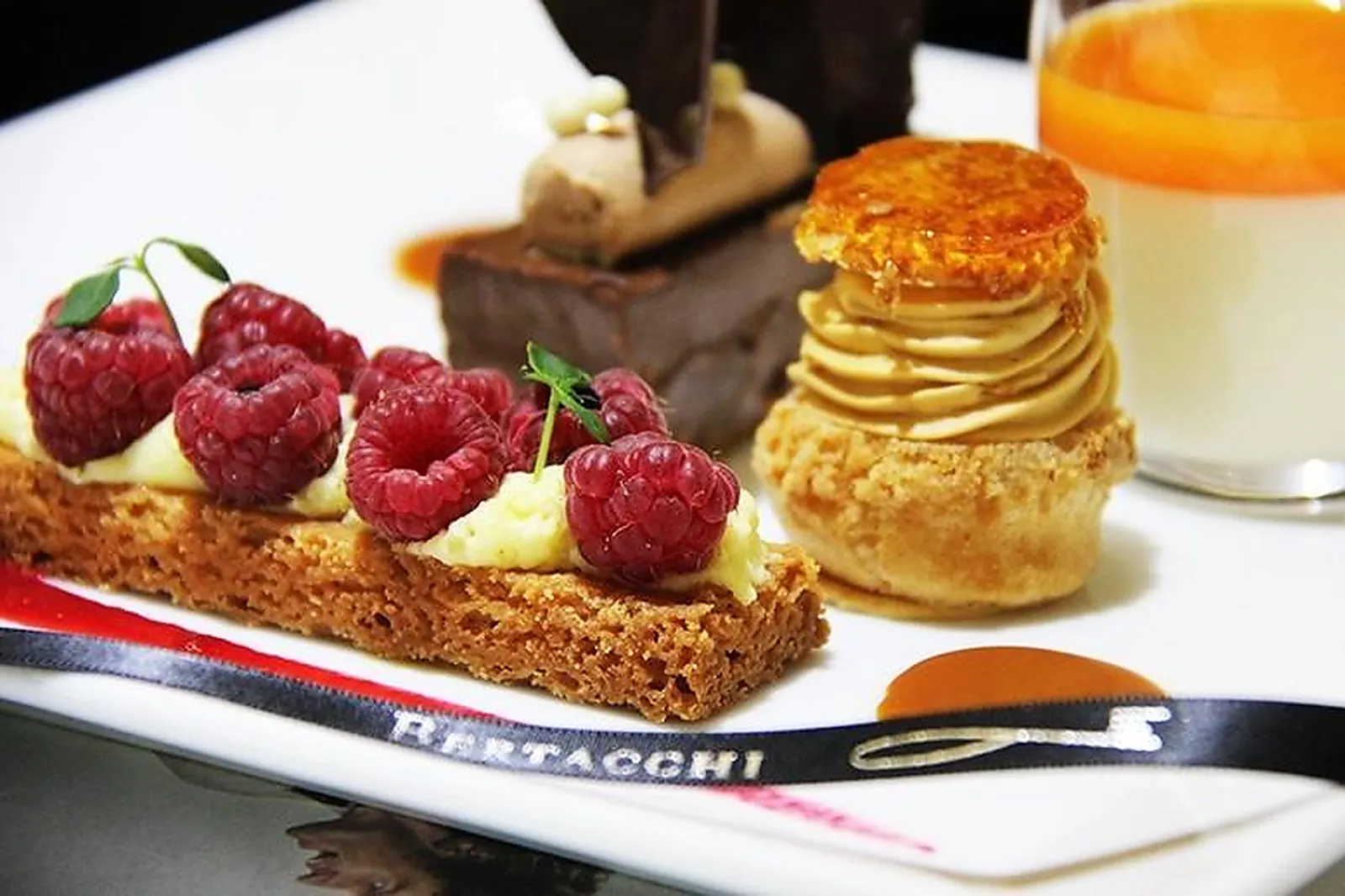 Alsace-Champagne-Ardenne-Lorraine, TRAITEURS - BEZANNES (MARNE) : BERTACCHI RÉCEPTIONS