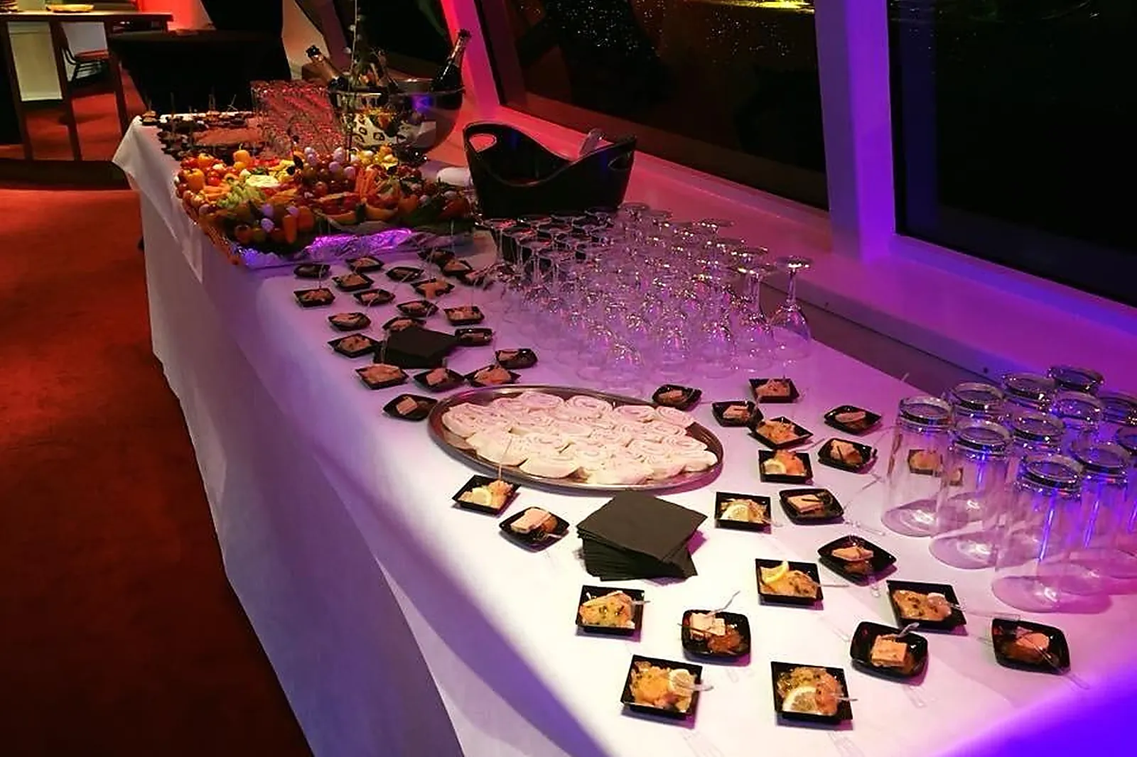 Nord-Pas-de-Calais-Picardie, TRAITEURS - BLAINCOURT-LES-PRECY (OISE) : COCKTAIL EVENTS