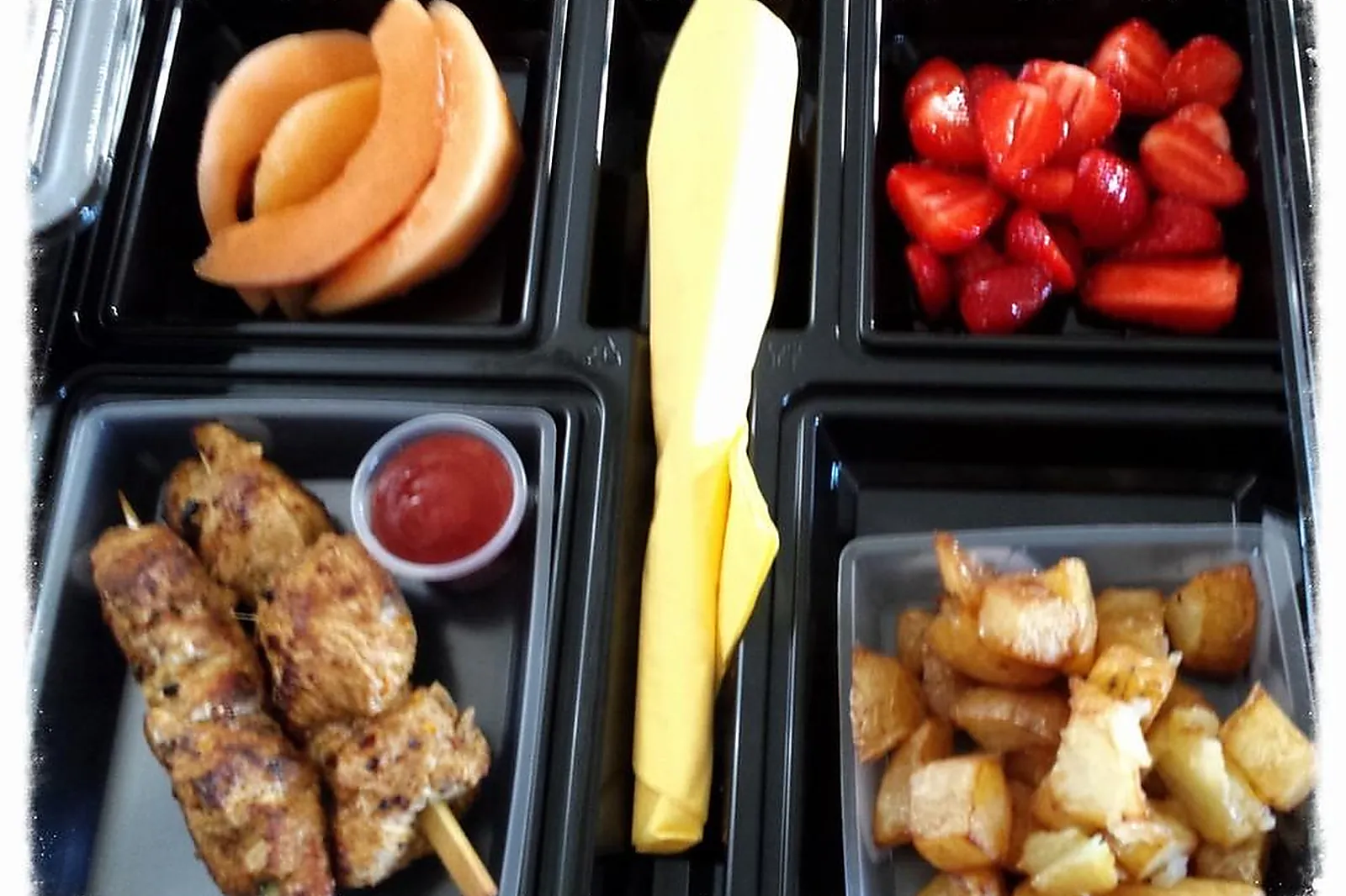 Aquitaine-Limousin-Poitou-Charentes, TRAITEURS - BLANQUEFORT (GIRONDE) : YSIS TRAITEUR