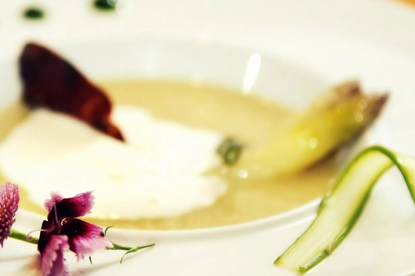 Aquitaine-Limousin-Poitou-Charentes, TRAITEURS - BORDEAUX (GIRONDE) : LES BORDOVORES