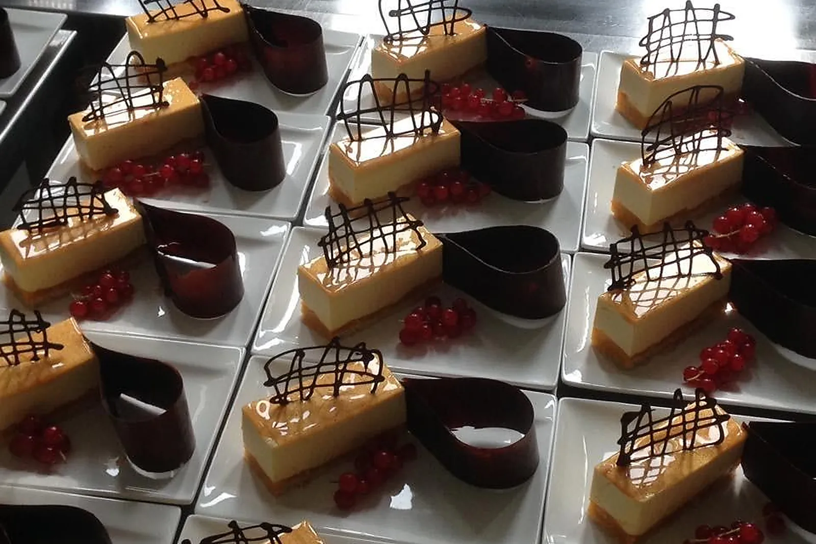 Normandie, TRAITEURS - BRICQUEBEC-EN-COTENTIN (MANCHE) : JEHAN LECONTE TRAITEUR