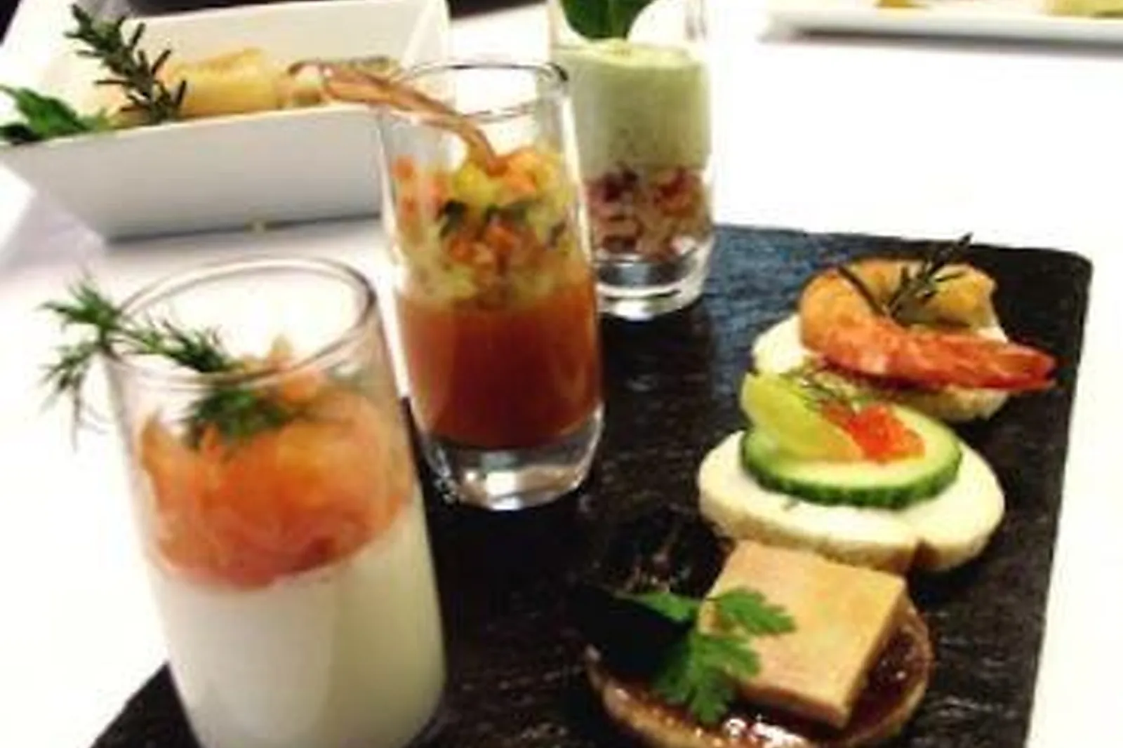 Centre - Val de Loire, TRAITEURS - BUÉ (CHER) : VERDIER JOHN