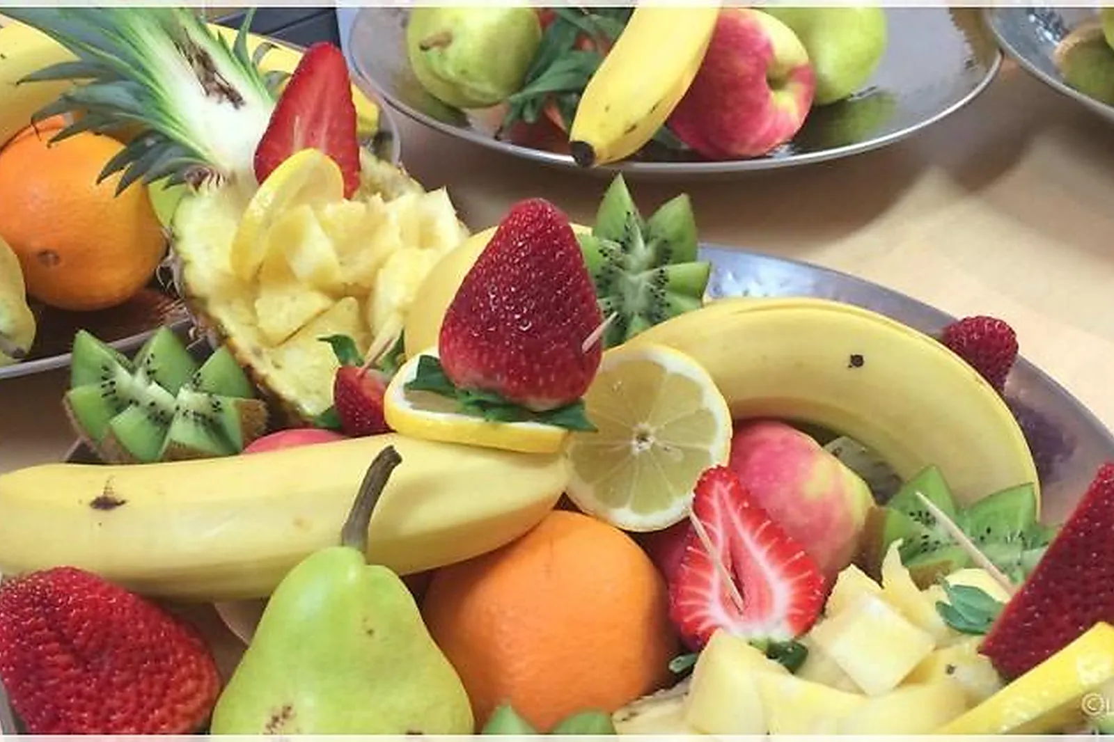 Auvergne-Rhône-Alpes, TRAITEURS - CALUIRE-ET-CUIRE (RHÔNE) : TRAITEUR LES JUMELLES